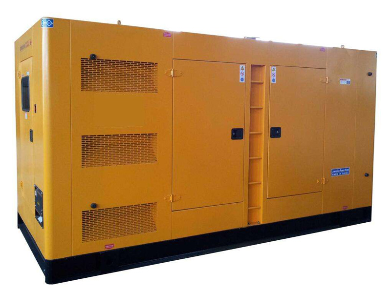 靖江租赁发电机-柴油发电机组散热水箱里水里有机油是怎么回事？