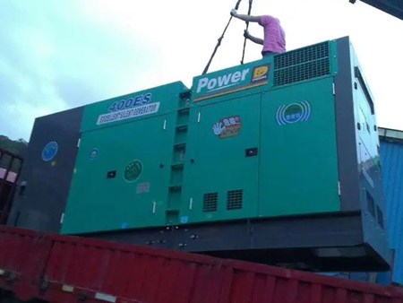 靖江柴油发电机组转速不稳定时，如何对发动机进行维护？